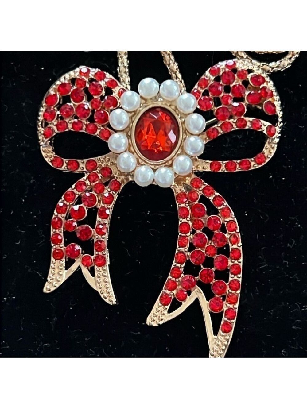 Betsey Johnson Gold Red Crystal Pearl Necklace Brooch